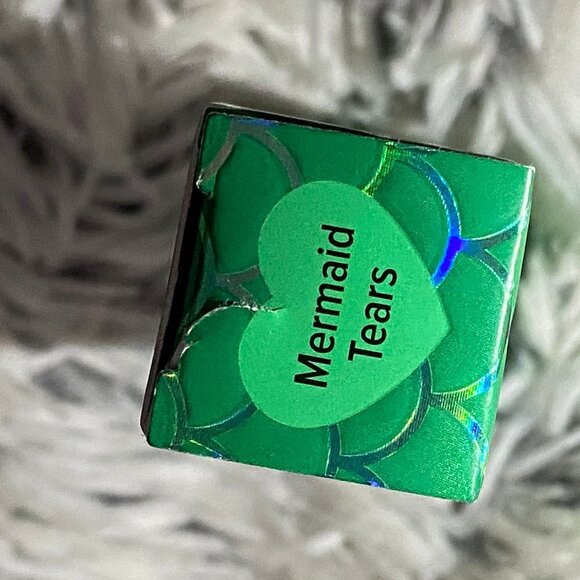 TOO FACED LA CRÈME MYSTICAL EFFECTS lipstick - Mermaid Tears - Picture 6 of 7